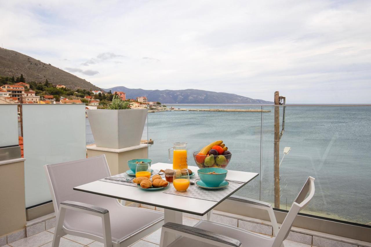 Sunrise Bay Apts Agia Efimia Exterior photo
